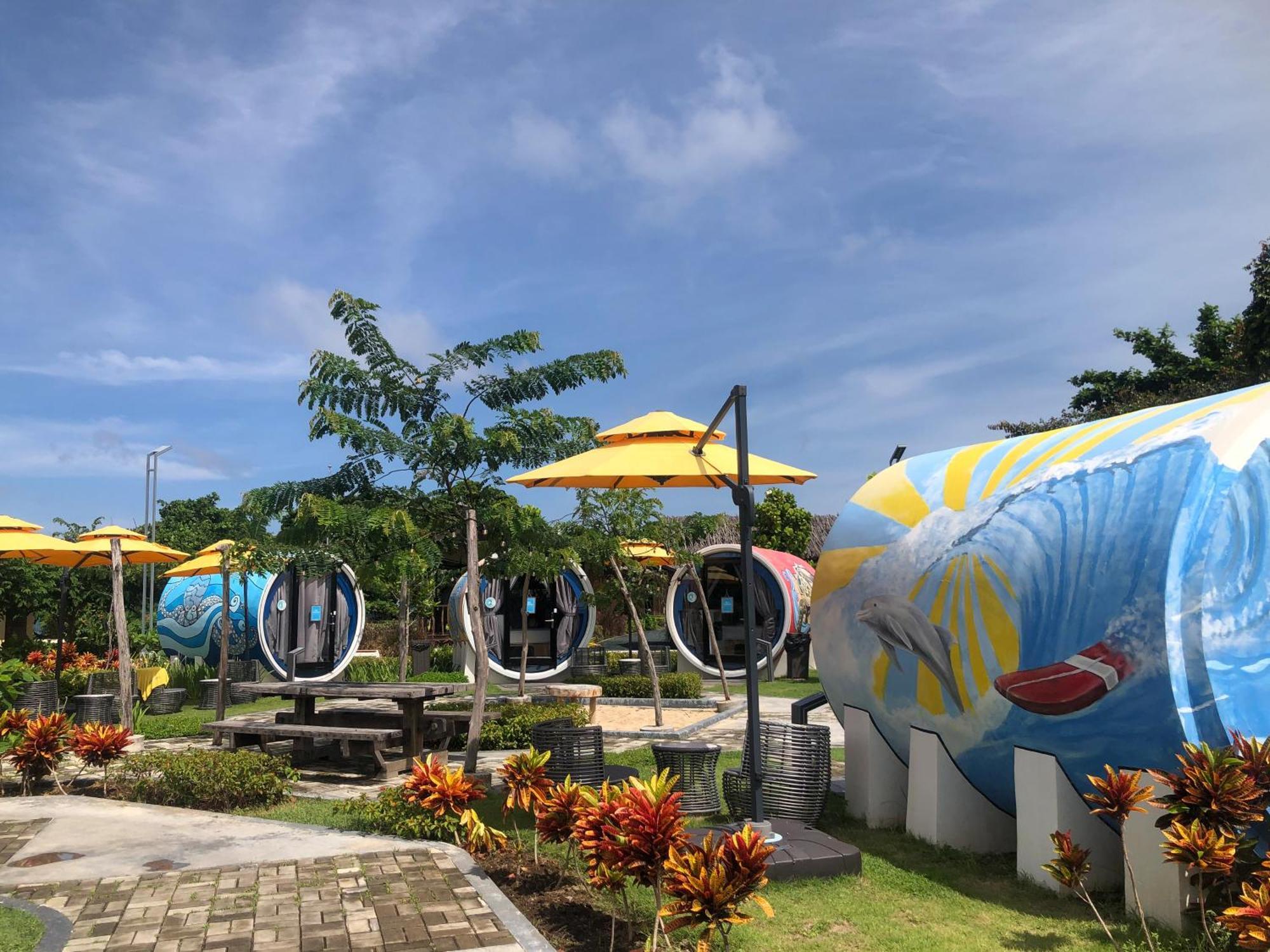 Cocoons Casobe Hotel Batangas Exterior photo